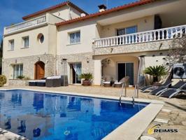 Casa en venta en Calonge photo 0