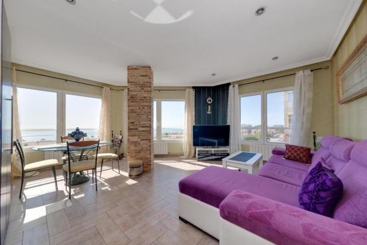 Apartamento en venta en Guardamar del Segura photo 0