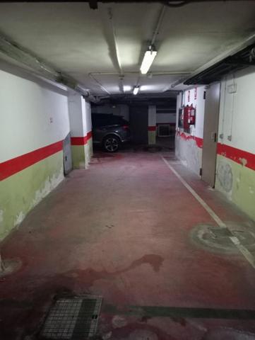 Garaje en alquiler en Alicante, Ensanche-Diputación photo 0