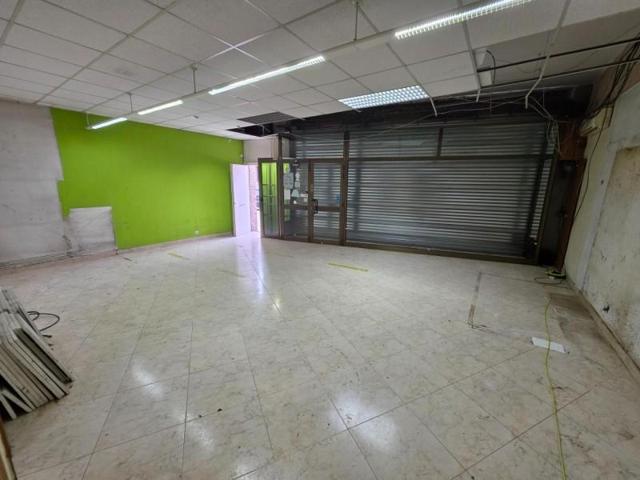 Local comercial en alquiler en Torredembarra, CENTRE photo 0