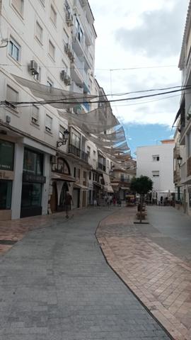 Local comercial en alquiler en Nerja, Plaza cavana photo 0
