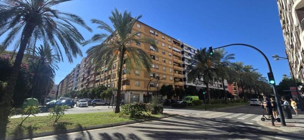 Piso en alquiler en Valencia, Camins al Grau photo 0