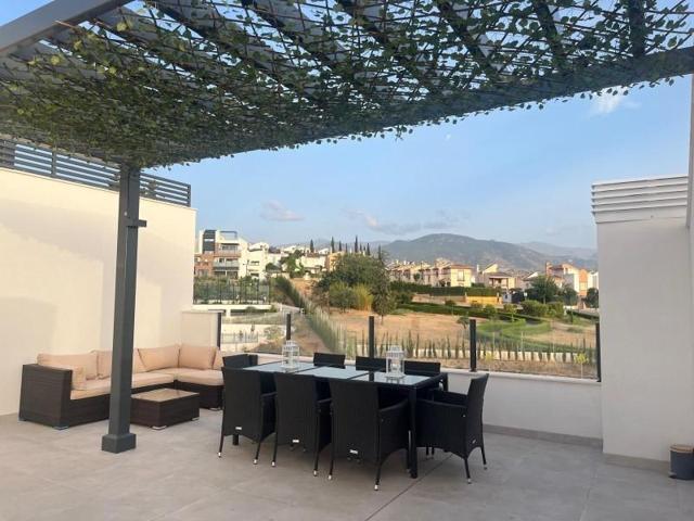 Atico Duplex en alquiler en Huétor Vega, Los rebites photo 0