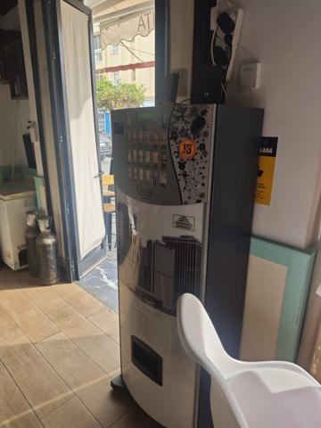 Local comercial en alquiler en Nerja, Centro photo 0