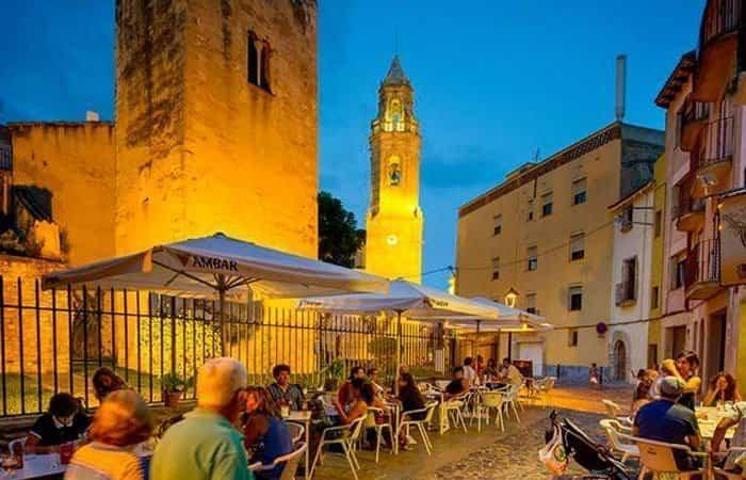 Local comercial en alquiler en Torredembarra, *CENTRE photo 0