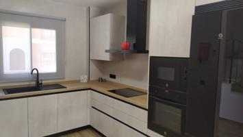 Adosada en alquiler en Nerja, Centro photo 0