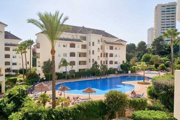 Apartamento en alquiler en Marbella photo 0