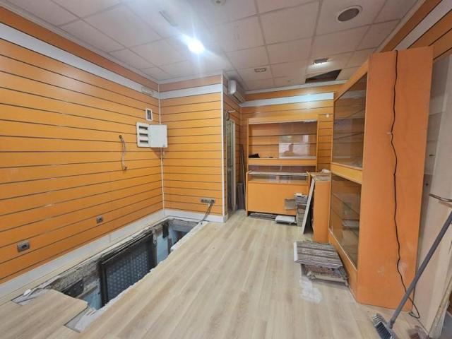 Local comercial en venta en Benidorm, Centro photo 0