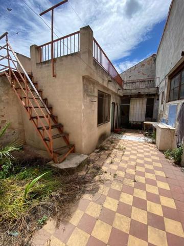 Adosada en venta en Jacarilla photo 0