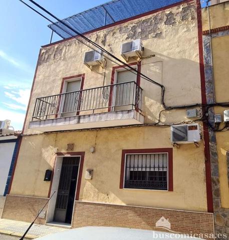 Piso en venta en Linares, Calle Enrique Granados, 23700 photo 0
