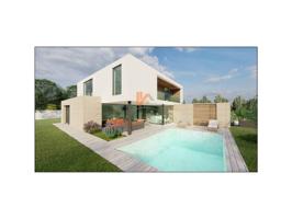 Terreno en venta en Santiago de Compostela photo 0