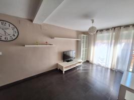 Piso en venta en Elda, Avenida de chapí photo 0