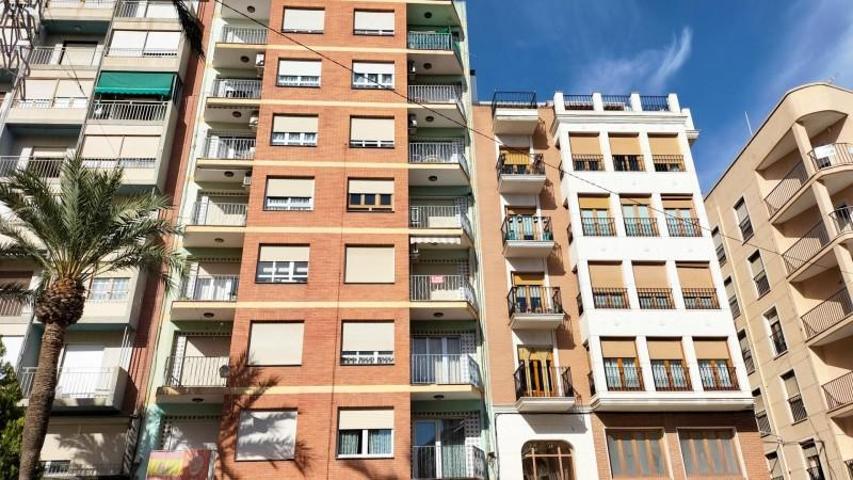 Apartamento en venta en Sax, Comunidad valenciana photo 0