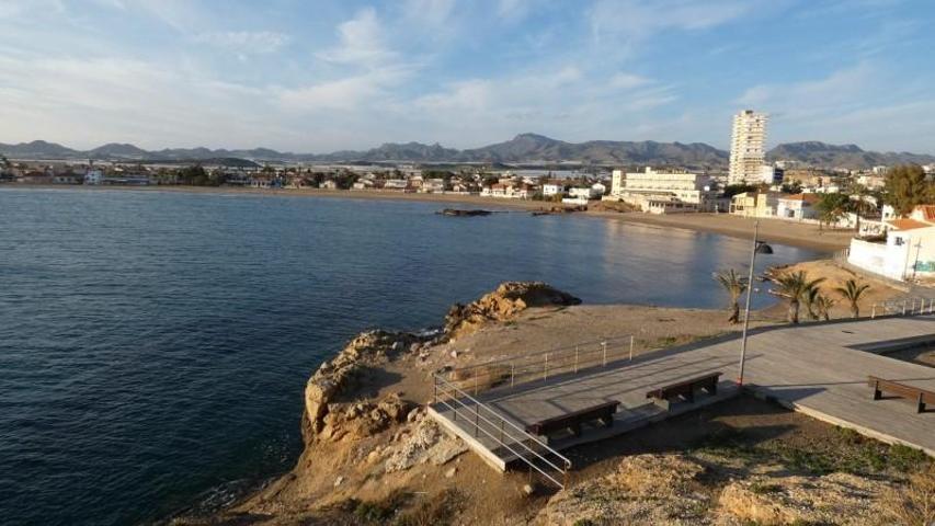 Apartamento en venta en Puerto de Mazarrón, Bahía photo 0