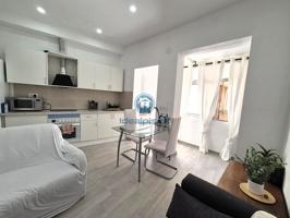 Piso en venta en Alicante, Carolinas bajas photo 0