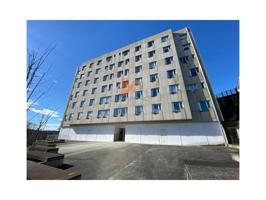 Local comercial en venta en Santiago de Compostela photo 0