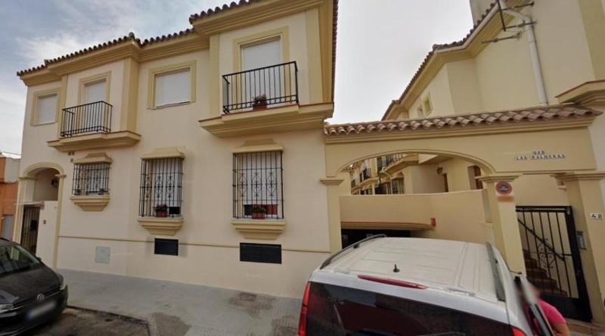 Piso en venta en La Línea de la Concepción, San José-San Bernardo photo 0