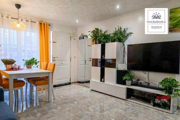 Adosada en venta en Torrevieja, Cabo Cervera photo 0