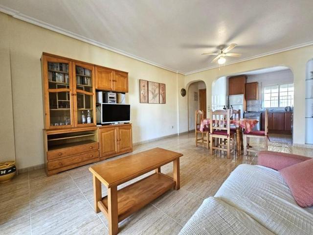 Apartamento en venta en Orihuela Costa, Lomas de Cabo Roig-Los Dolses photo 0