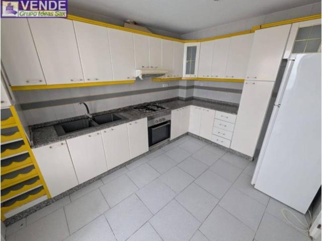 Piso en venta en Elda, Elda photo 0