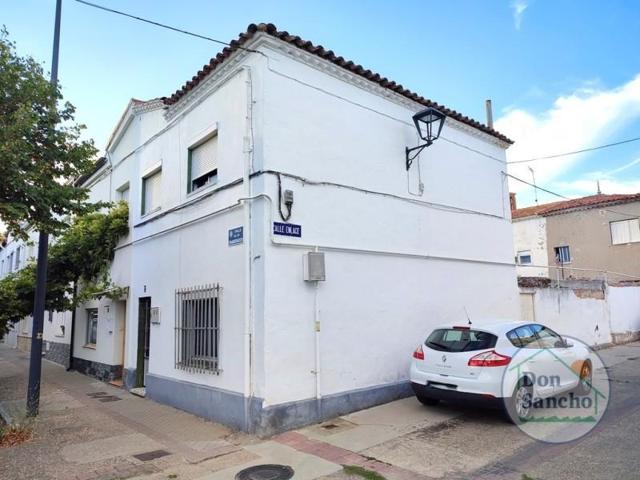 Casa en venta en Valladolid photo 0