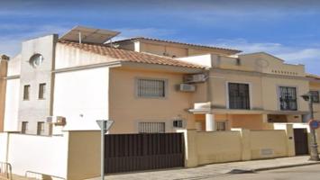 Bungalow en venta en Salteras, Andalucia photo 0