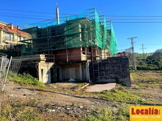 Piso en venta en Cudón, Barrio el Castro, 39318 photo 0