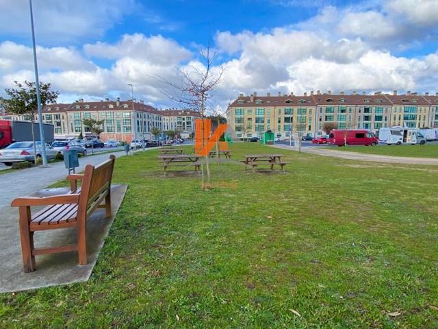 Piso en venta en Amés photo 0