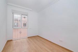 Piso en venta en Churriana de la Vega, CASCO URBANO photo 0