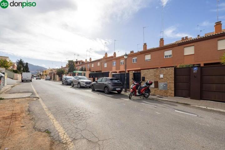 Bungalow en venta en Huétor Vega, Los rebites photo 0