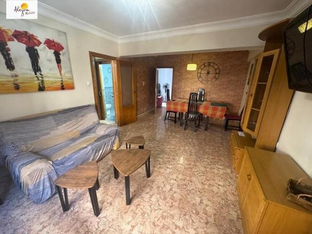 Piso en venta en Valencia, El Grau photo 0