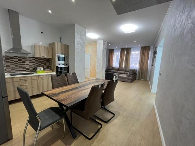 Planta baja en venta en Alicante, Altozano photo 0