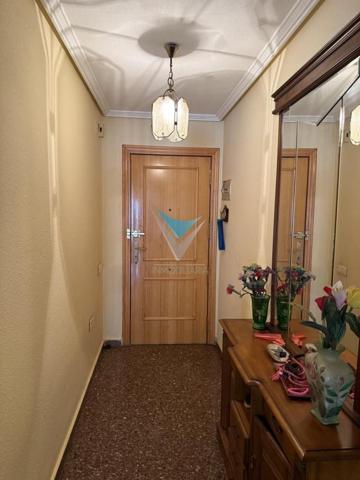 Piso en venta en Manises, AVD.ROSAS photo 0