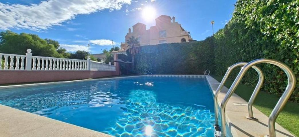 Bungalow en venta en Santa Pola, Gran Alacant photo 0