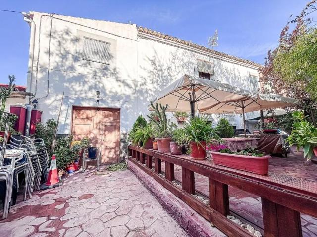 Adosada en venta en Sax photo 0