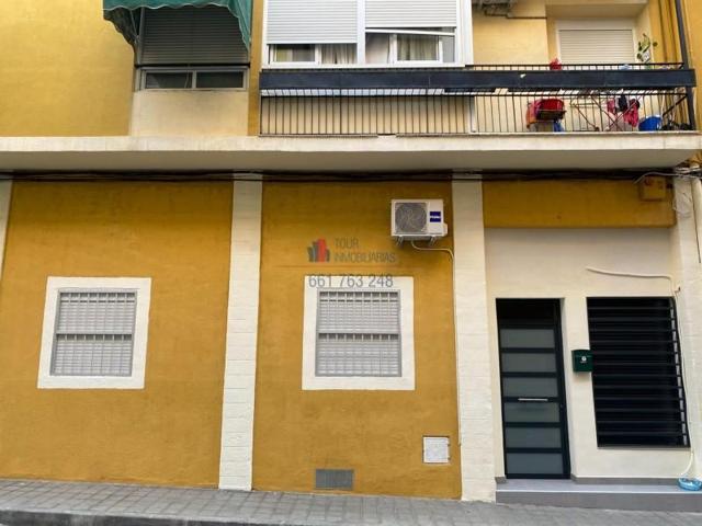 Piso en venta en Alicante, Carolinas bajas photo 0