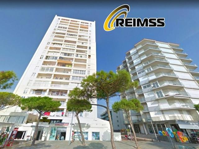 Piso en venta en Castell-Platja d'Aro, Centre - Platja photo 0