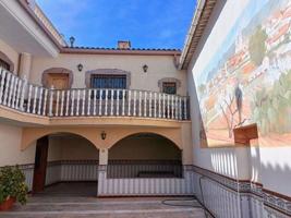 Casa en venta en Algueña, Comunidad valenciana photo 0