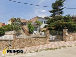 Casa en venta en Tordera photo 0