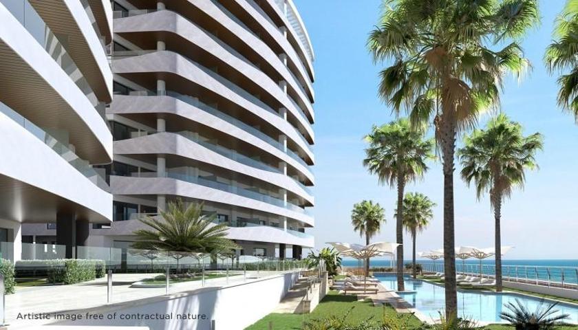 Apartamento en venta en La Manga del Mar Menor, 1ª linea del mar mediterraneo photo 0