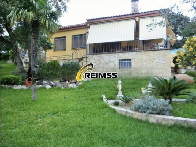Casa en venta en Maçanet de la Selva photo 0