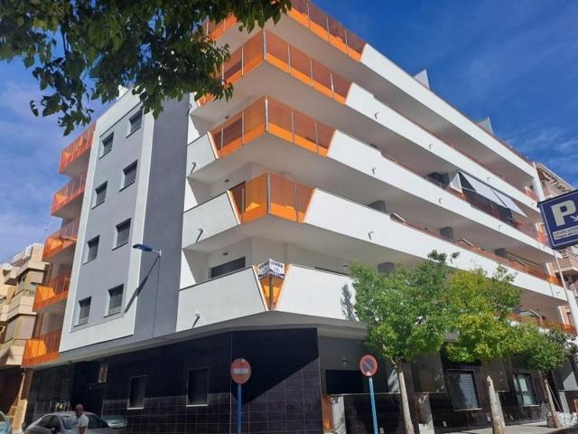 Apartamento en venta en Torrevieja, Torrevieja photo 0