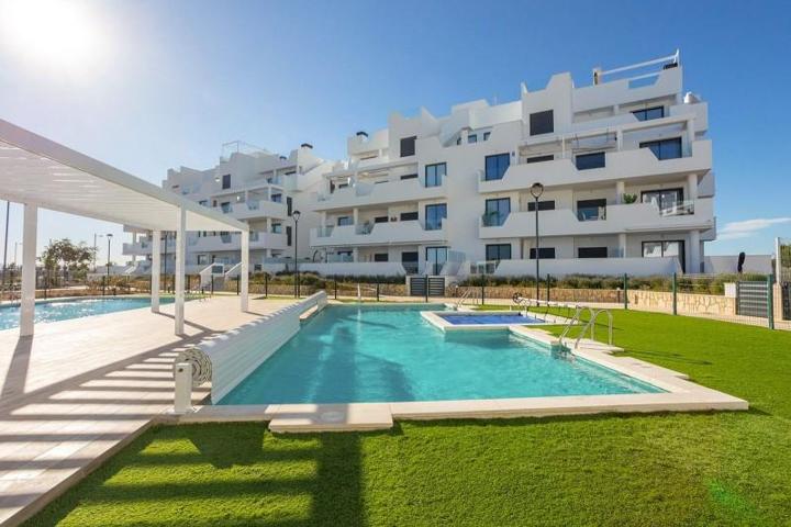 Apartamento en venta en Los Alcázares, Dolores de Pacheco-Santa Rosalía photo 0