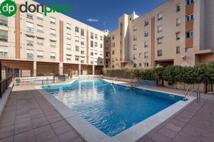 Piso en venta en Granada, Sanders photo 0