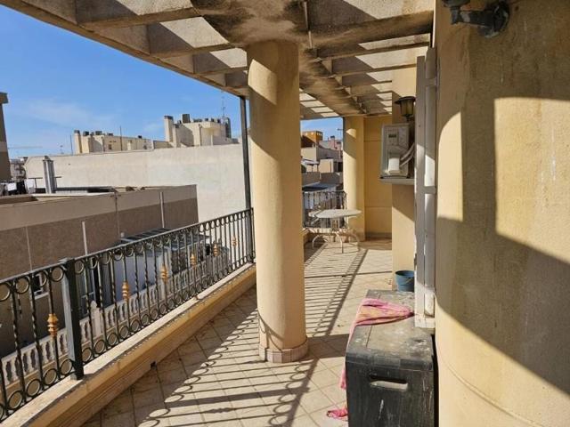 Aticos en venta en Torrevieja, Centro photo 0