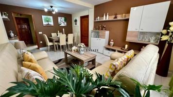 Apartamento en venta en Adeje, Adeje photo 0