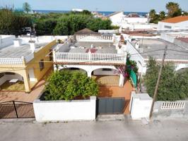 Chalet en venta en Oliva photo 0