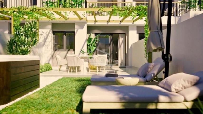 Piso en venta en Arona photo 0