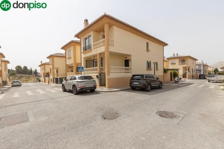 Chalet en venta en Albolote, EL CHAPARRAL photo 0