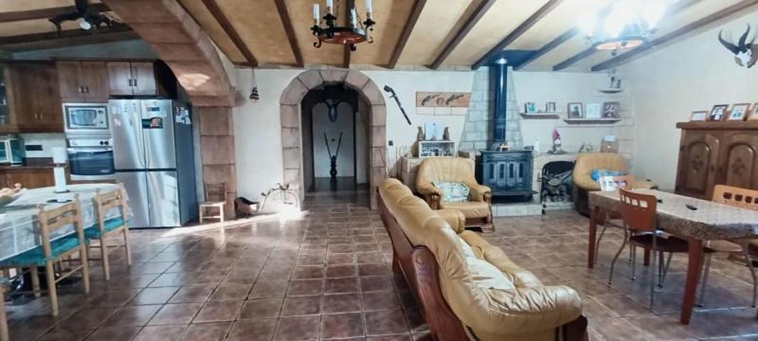 Chalet en venta en Hondon de las Nieves, Comunidad valenciana photo 0